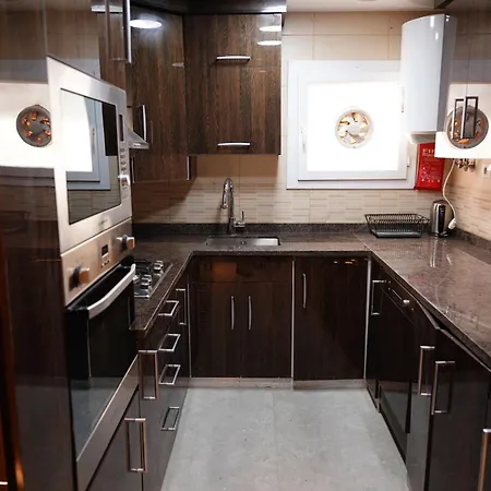 Luxury 1Br Near The Airport Apartment Cairo Exterior photo