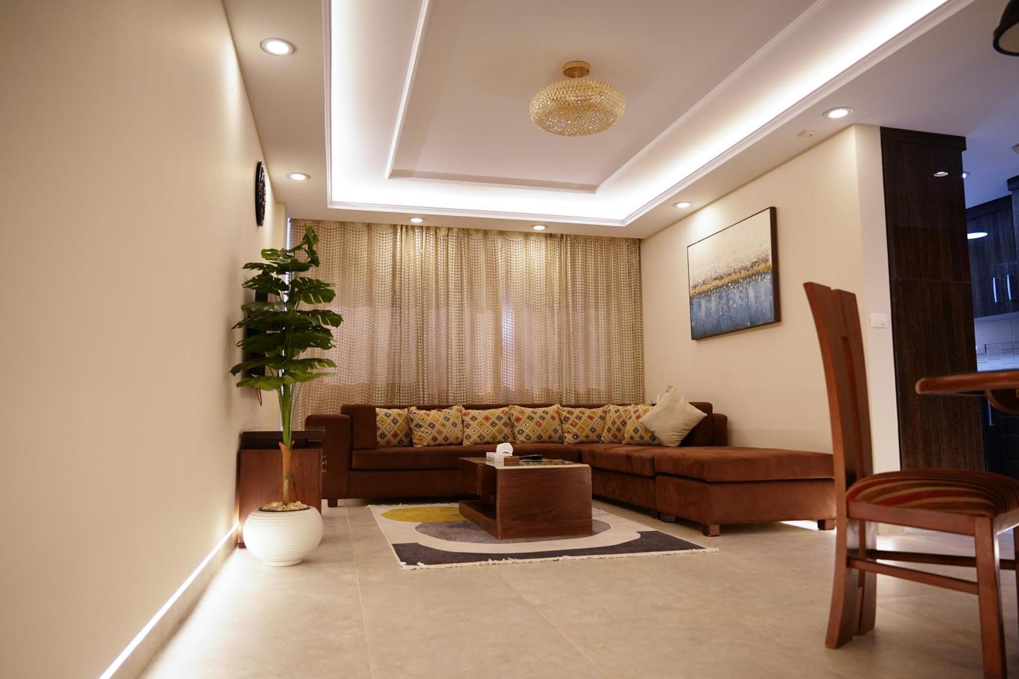 Apartment Luxury 1br Near The Airport Cairo
